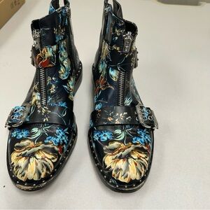 Gianni Bini Black Floral Leather Ankle Boots with Blue & Cream Accents